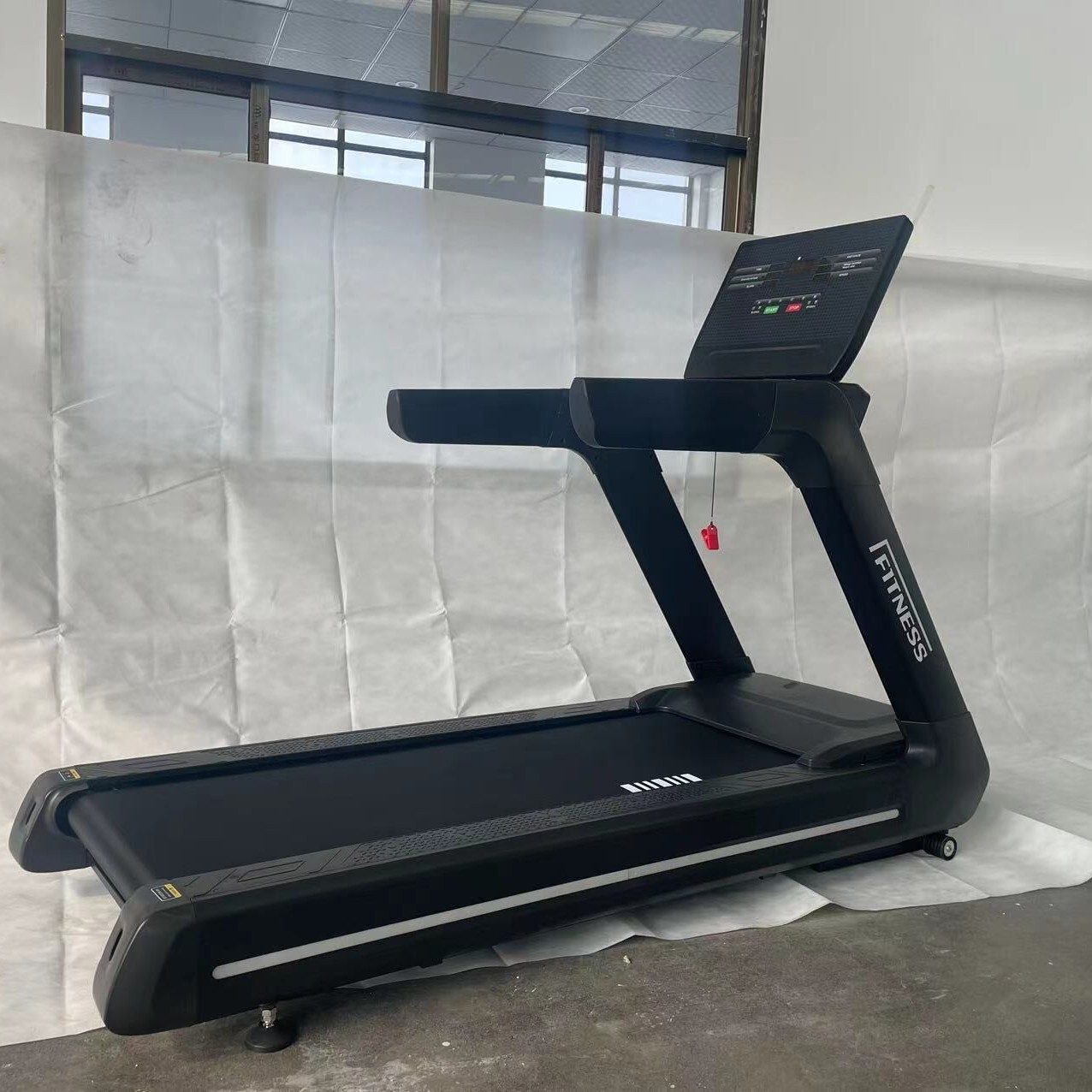 High Quality Commercial Treadm - مراجعة Quality Running Gear وسعره