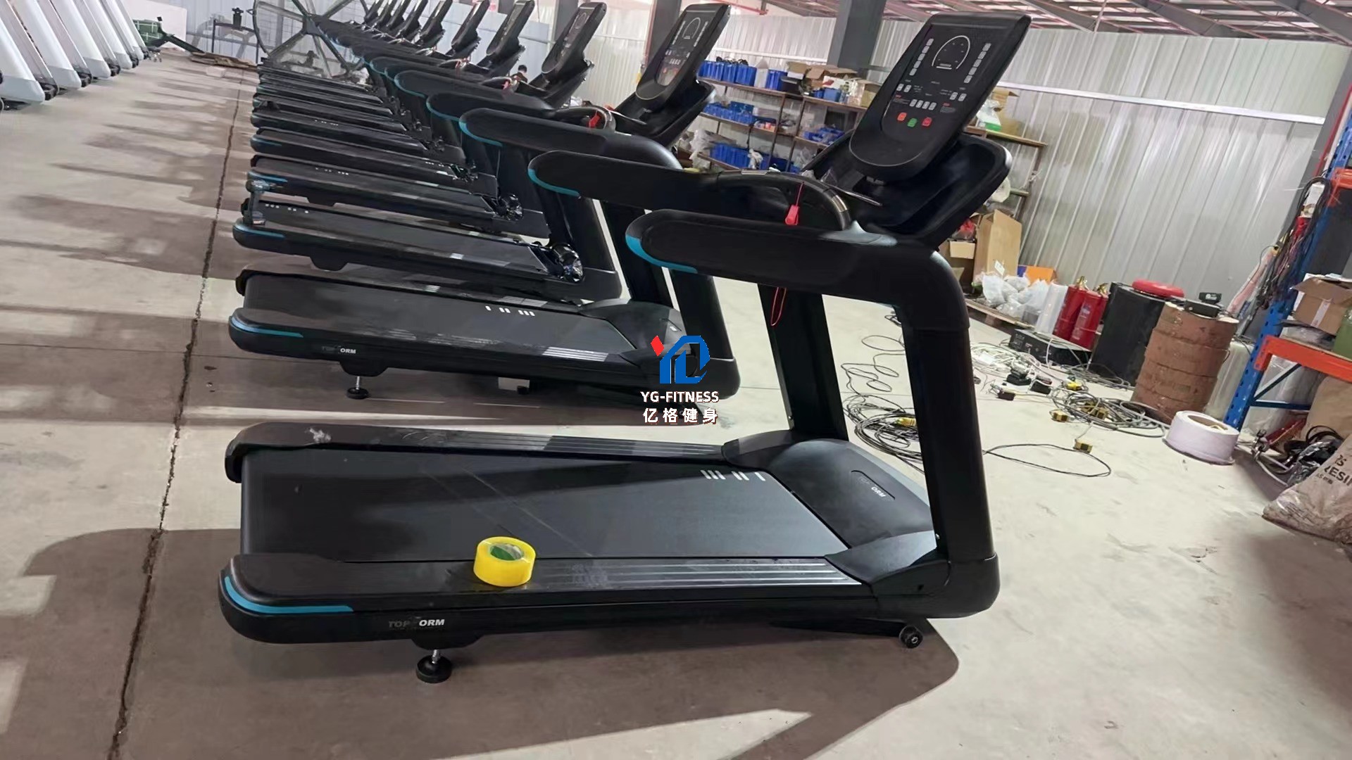 Professional Commercial Treadm - مراجعة Quality Running Gear وسعره